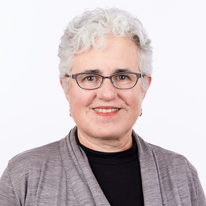 Headshot of Wendy Heiger-Bernays